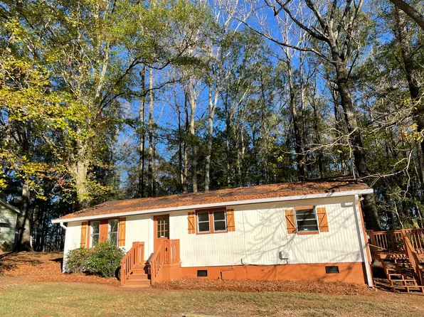 447 Lindsey Rd, Alexander City, AL 35010