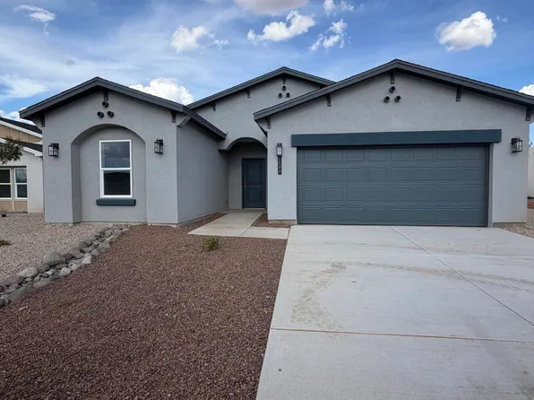 6544 Phoenix St, Las Cruces, NM 88012