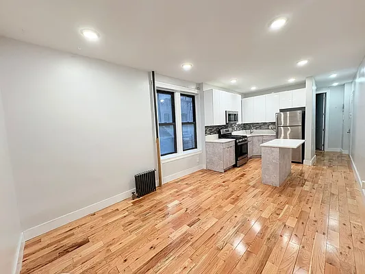 Rented by TorsX Inc | media 9