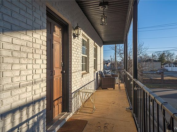 2nd image of 1402 9th St APT 21