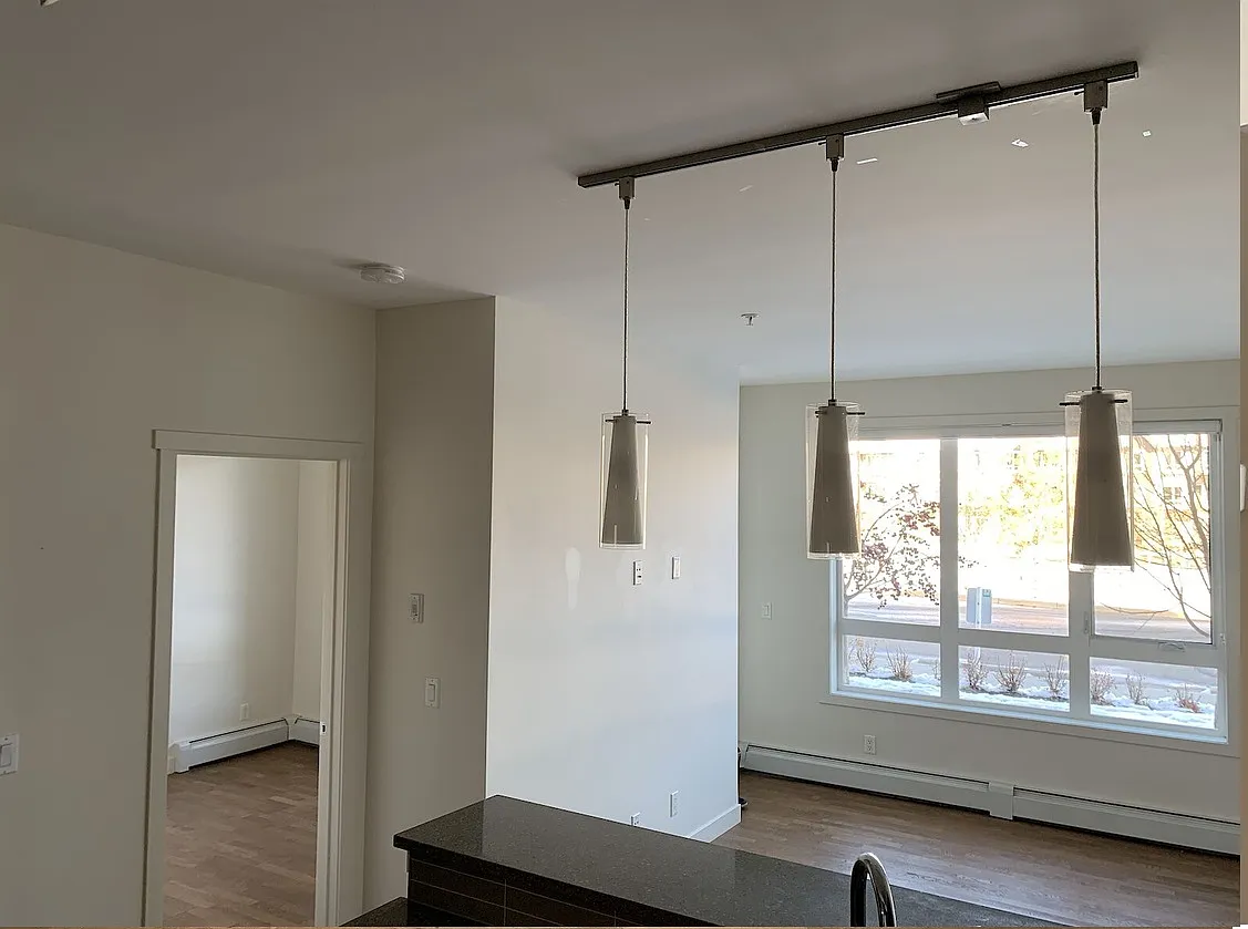 2 bed, $1,490 — Photo 3
