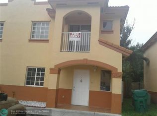 9549 NW 114th Ln, Hialeah Gardens, FL 33018