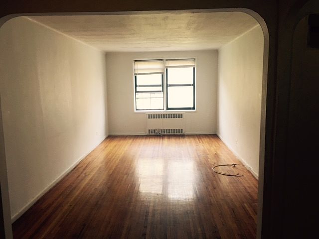 2nd image of 520 E 21st St APT 3E