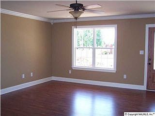 4th image of 101 Lexie Ln