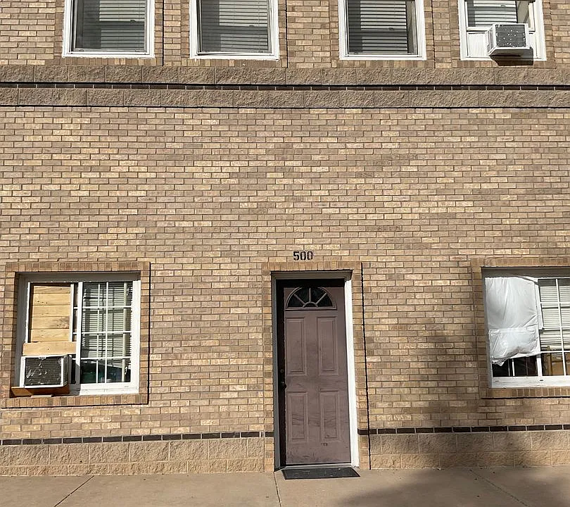 434-502 W Main St