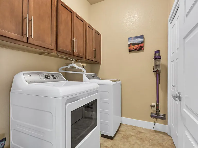 10111 Inverness Main St #417 — Photo 12