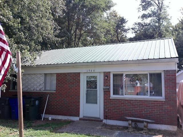 1st image of 1944 Alice Dr