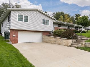 3240 Bever Ave SE, Cedar Rapids, IA 52403