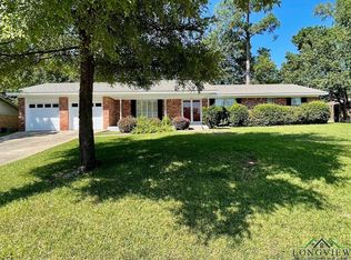 11 Marguerite Dr, Longview, TX 75601