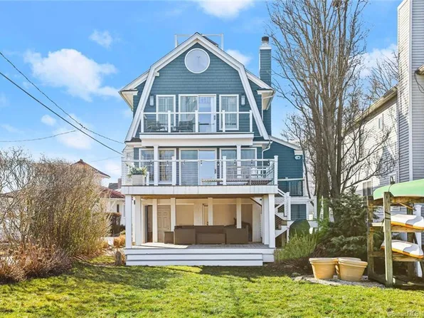 63 Neptune Avenue, Norwalk, CT 06854