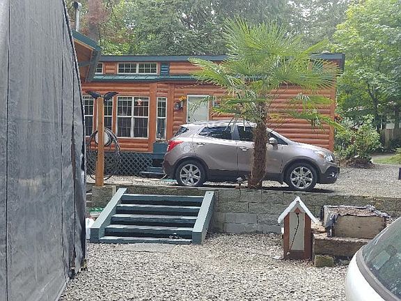 2 lots for sale also