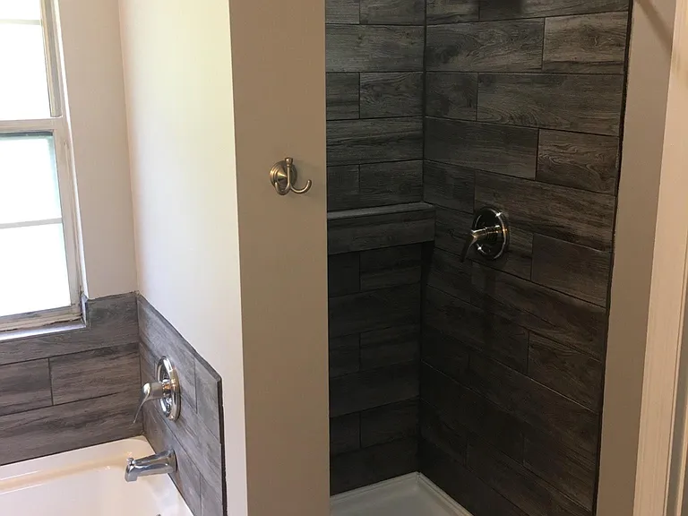 2741 Fleet Dr — Photo 5