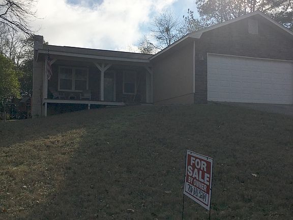 4th image of 3702 Iona Dr