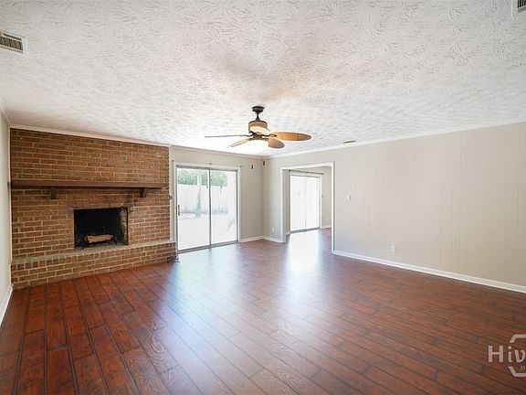 4th image of 11 Brandy Lane