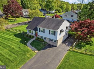122 Dolly Ln, Chalfont, PA 18914