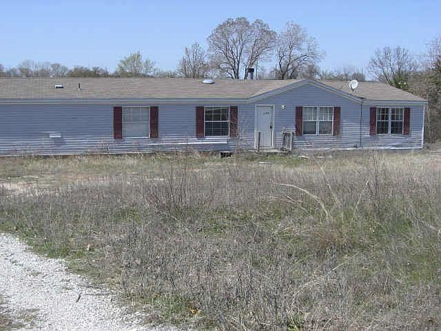 2nd image of 212 Big Lake Ct