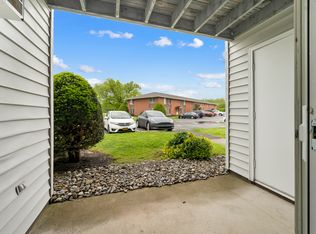 Old Carriage House Apartments, Clinton, NY 13323