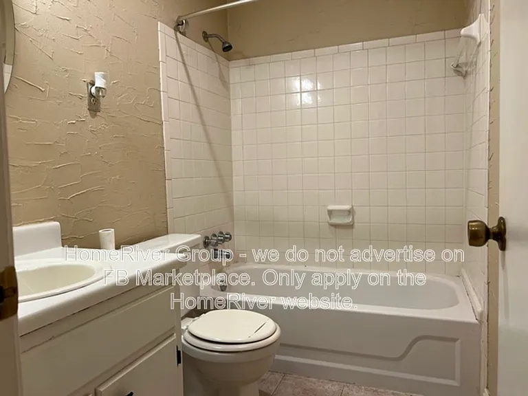3970 Grahamdale Cir #A — Photo 5