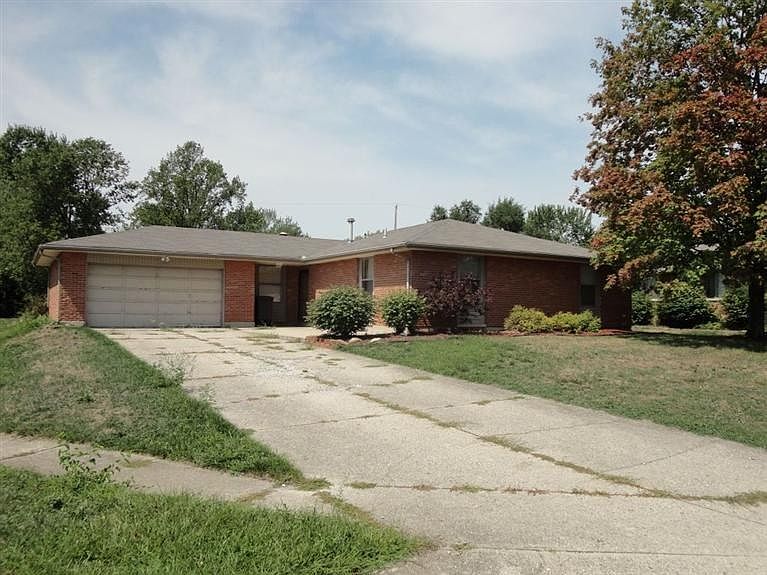 1st image of 1025 Burchcliff Cir