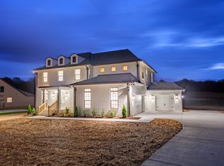 1054 Peyton Pl, Columbia, TN 38401
