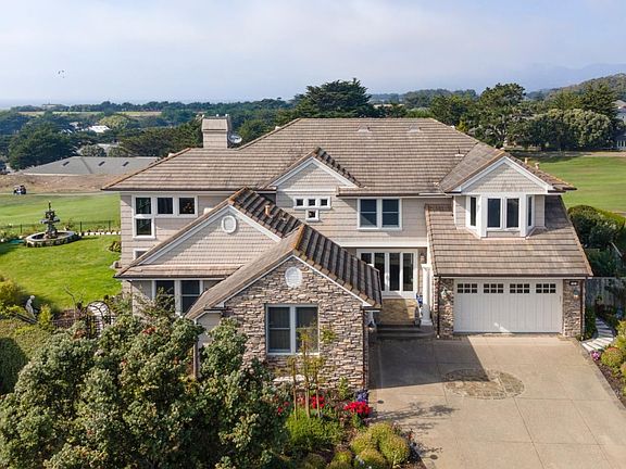 2nd image of 31 Spyglass Ct