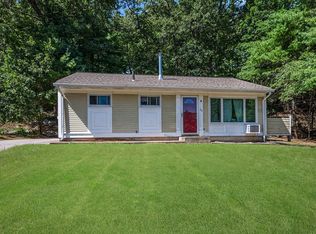 20 Hillside Dr, Northbridge, MA 01534