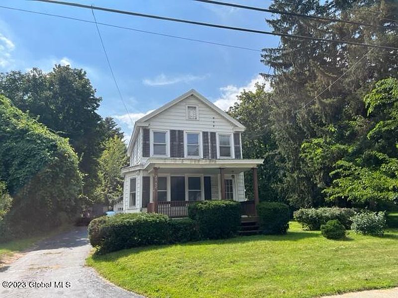 3rd image of 2942 Troy-Schenectady Road