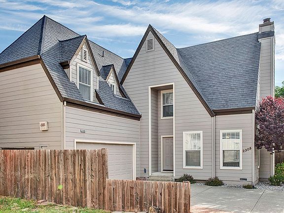 3rd image of 2308 Roburta Lane