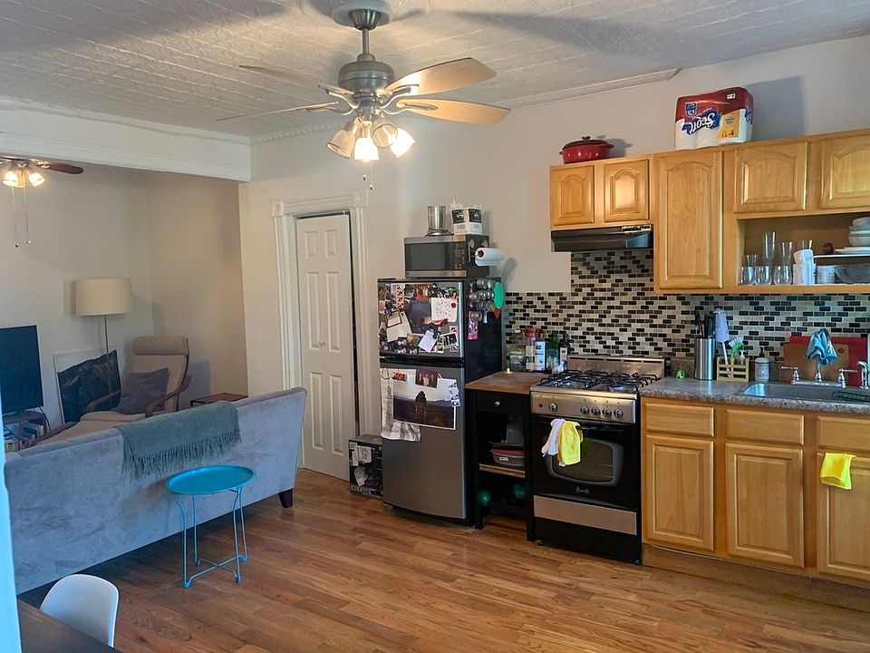 1st image of 225 Sackett St #3R