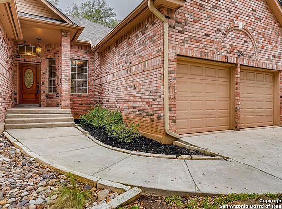 2nd image of 17213 Springhill Dr