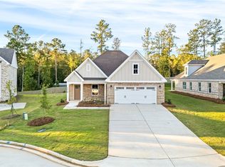 2449 Ridgecrest Dr, Auburn, AL 36832