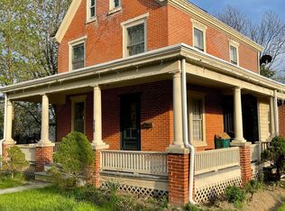 118 W Evergreen St, West Grove, PA 19390