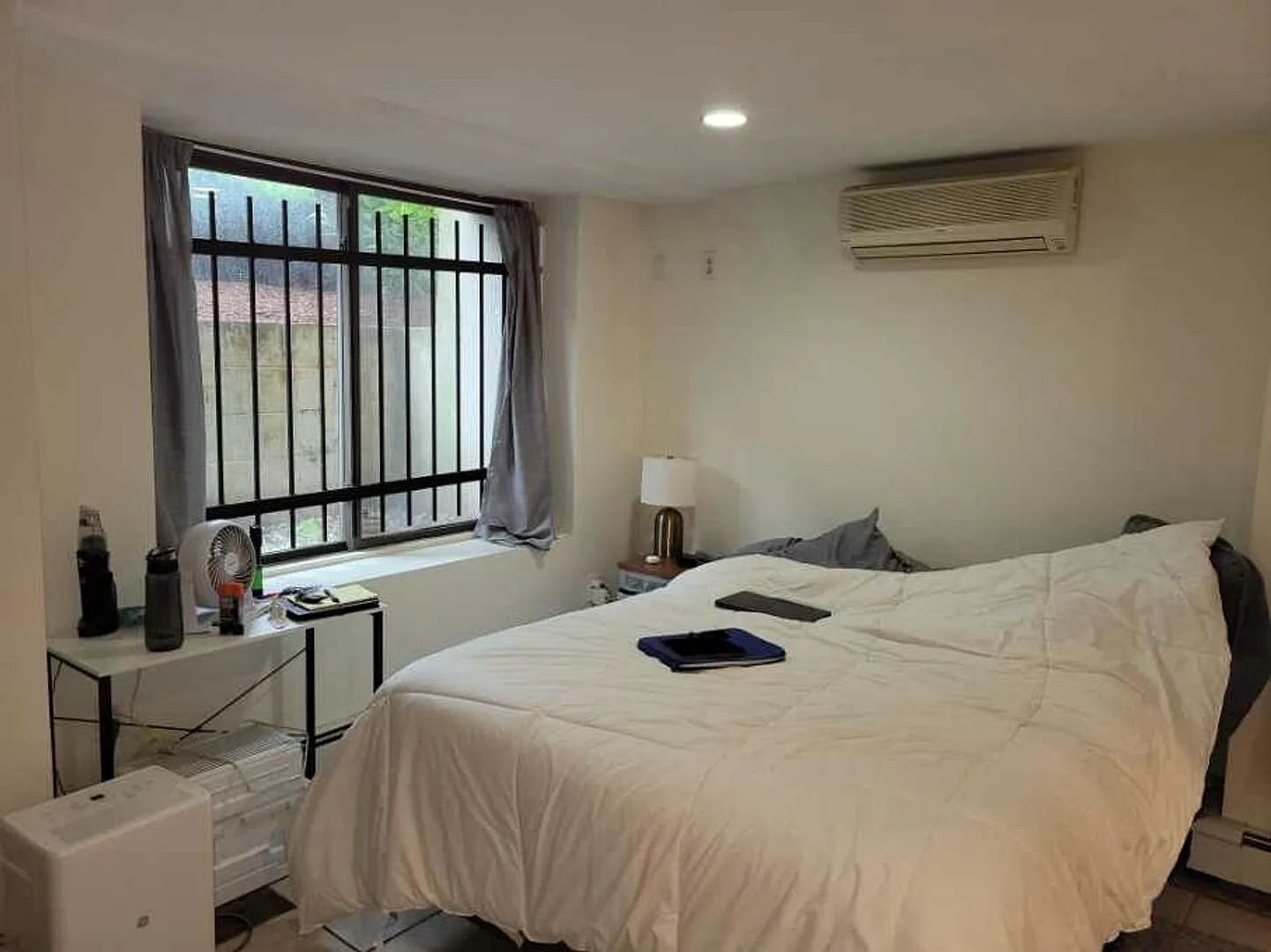 No Fee! Great Deal Garden Level Allston Studio With Heat And Hot Water Included For 9/1! — Photo 3