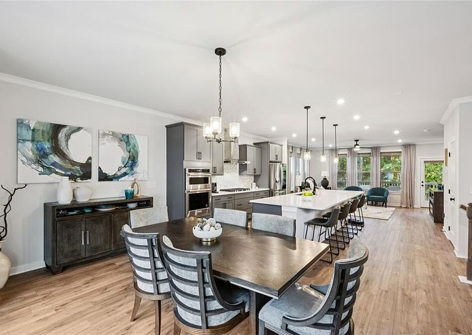 1st image of 1336 Stanley Park Dr