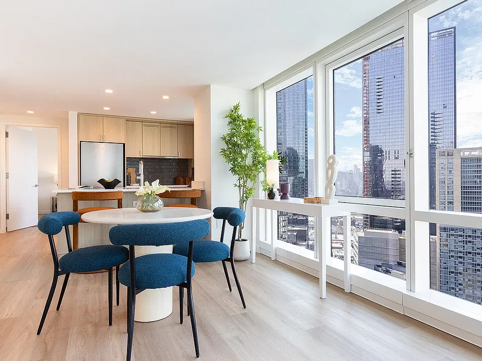 26-38 Jackson Ave #24D
