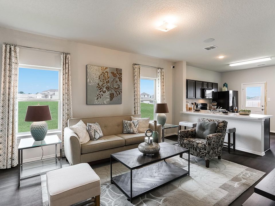 5915 Poolside Park, Converse, TX 78109 | Zillow