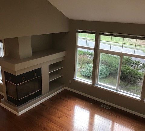 5th image of 16910 River Rock Dr