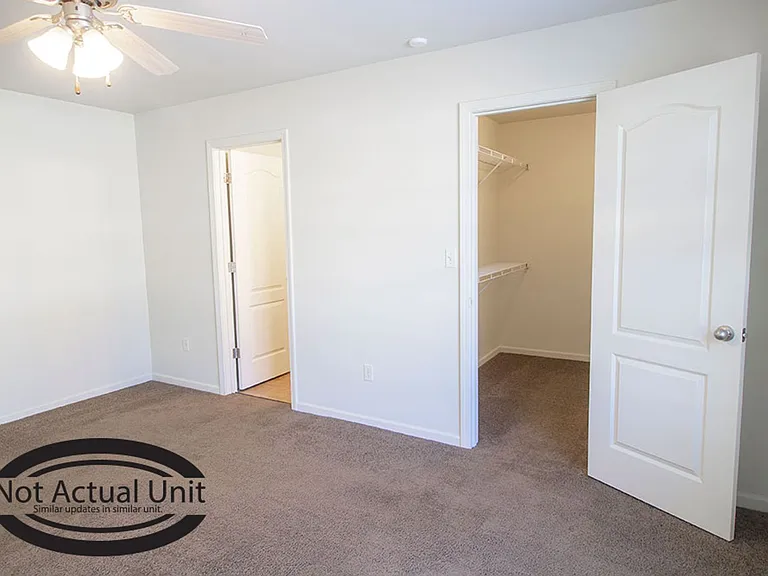 1500 Bodie Dr — Photo 11