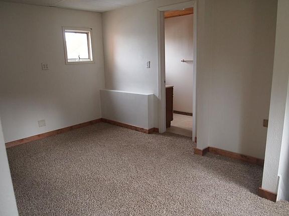 3rd image of 1408 Elm Ave #1408