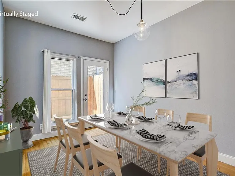 1307 Kinney Ave #162 — Photo 2
