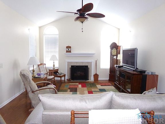 2nd image of 7717 W Watermark Dr