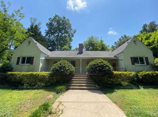 3005 Medlin Dr, Raleigh, NC 27607