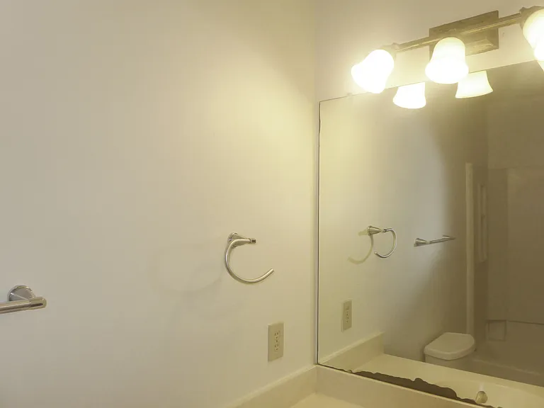 206 Cedarwood Ln — Photo 10