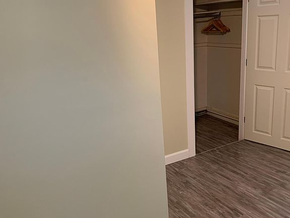 3rd image of 36 Armstrong Ave Floor 1