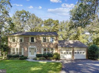 11016 Blue Roan Rd, Oakton, VA 22124