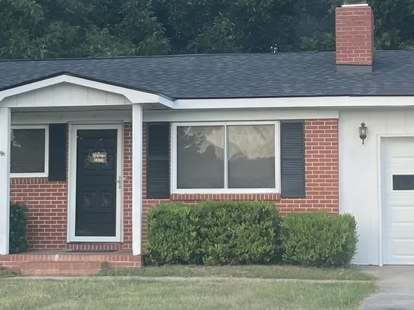 6402 Oak St, Eastman, GA 31023