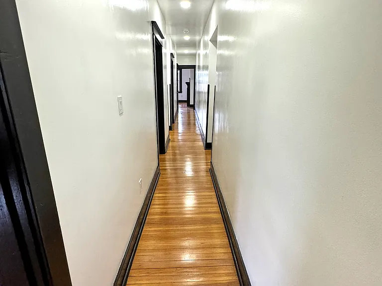 259 Gross St — Photo 5