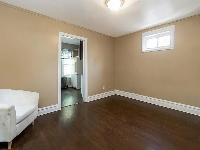 421 N 6th St #2 — Photo 5