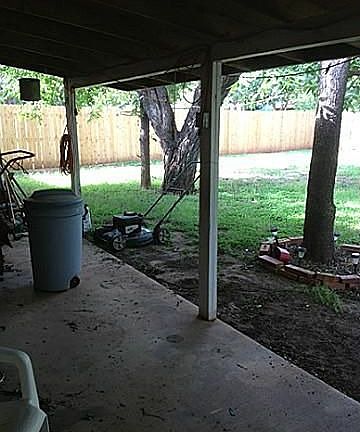 4th image of 732 Crestwood Dr