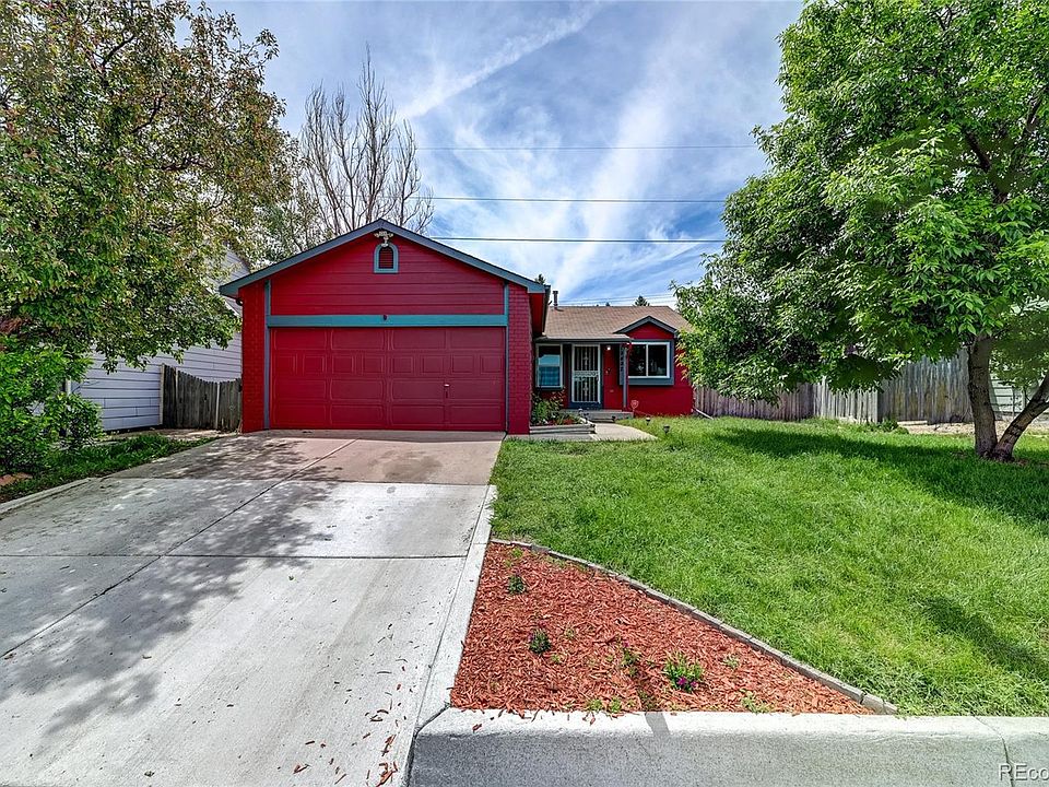 1st image of 19492 E Monmouth Pl
